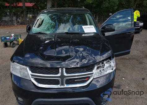 2017 Dodge Journey Sxt from USA, damaged, VIN 3C4PDCBG5HT518182